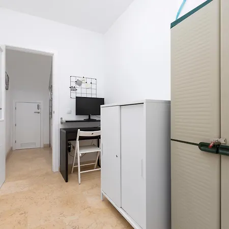 Sunset 4 Bedroom 200m To Beach+fast Wifi *