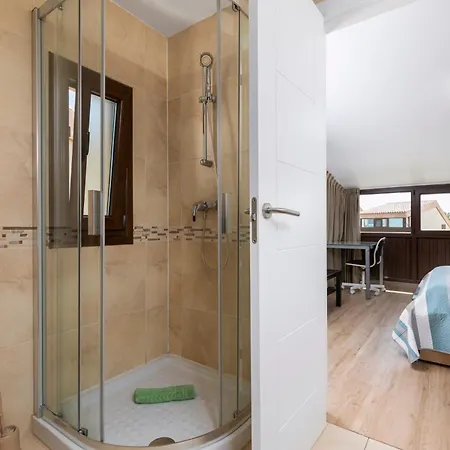 Sunset 4 Bedroom 200m To Beach+fast Wifi Corralejo