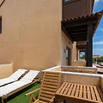 Sunset 4 Bedroom 200m To Beach+fast Wifi Villa *