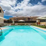 Sunset 4 Bedroom 200m To Beach+fast Wifi Villa *