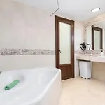 Sunset 4 Bedroom 200m To Beach+fast Wifi Villa Corralejo