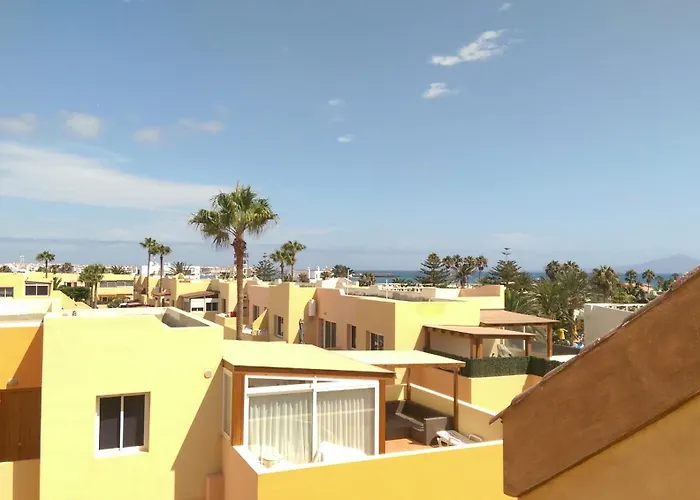 Sunset 4 Bedroom 200m To Beach+fast Wifi