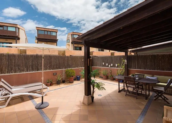 Sunset 4 Bedroom 200m To Beach+fast Wifi Willa *