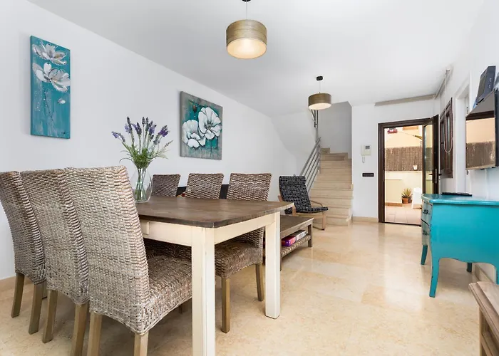 Willa Sunset 4 Bedroom 200m To Beach+fast Wifi Corralejo