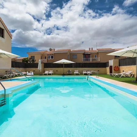 Sunset 4 Bedroom 200m To Beach+fast Wifi וילה *